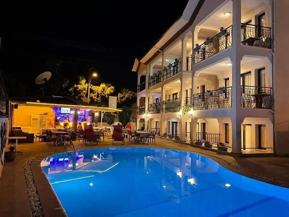 Leons Sun Village Apartments Мармарис
