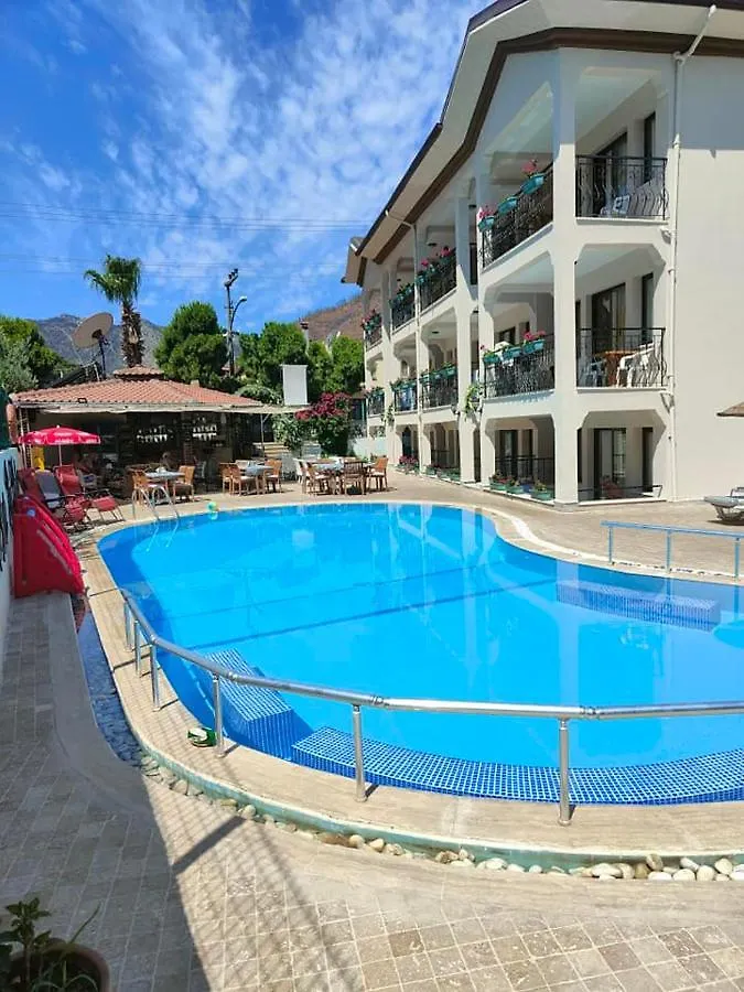 Leons Sun Village Apartments Мармарис 4*,