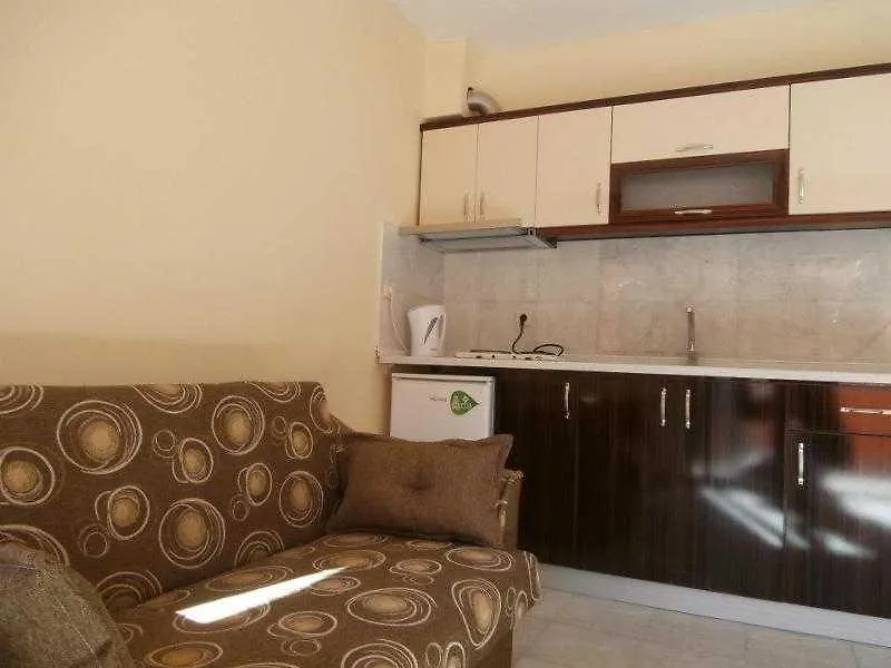 **** Отель Leons Sun Village Apartments Мармарис Турция