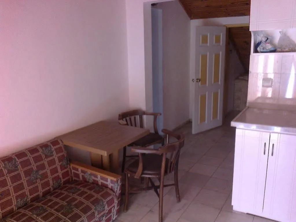 Отель Leons Sun Village Apartments Мармарис