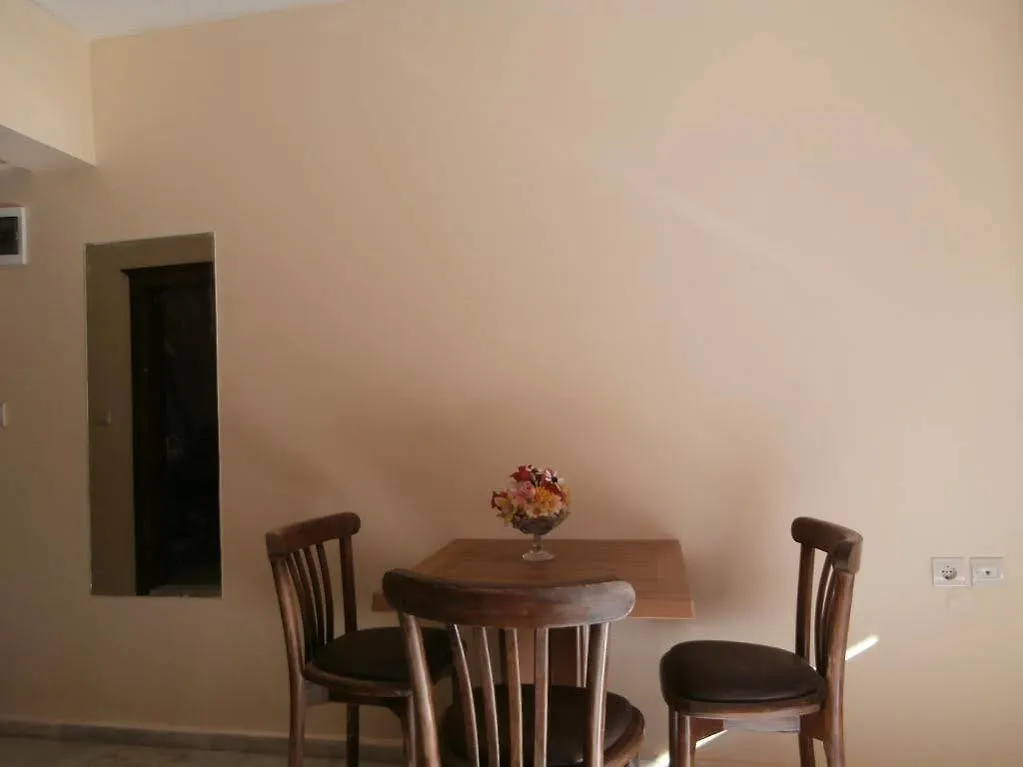 Leons Sun Village Apartments 말마리스 4*,  터키