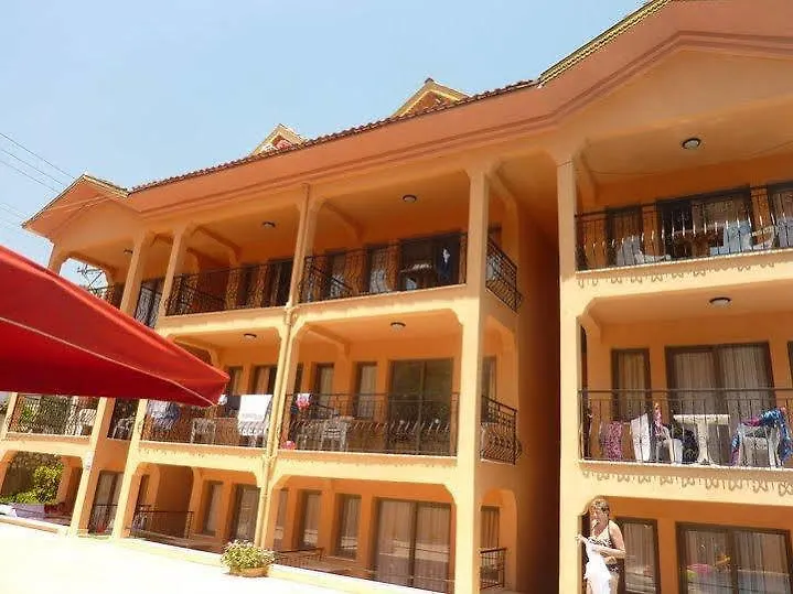 Leons Sun Village Apartments Marmaris 4*,